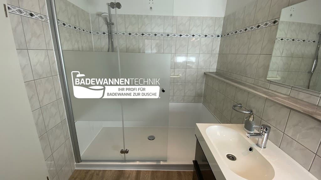 Badewannentechnik - Badewanne zur Dusche umbauen