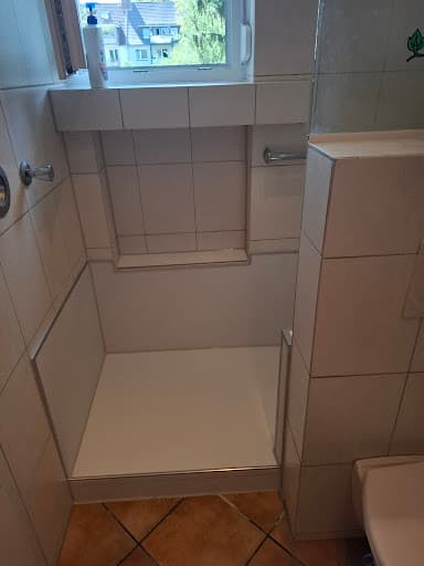 Commodus GmbH Barrierefreie Bäder Badsanierung — Kundenfoto
